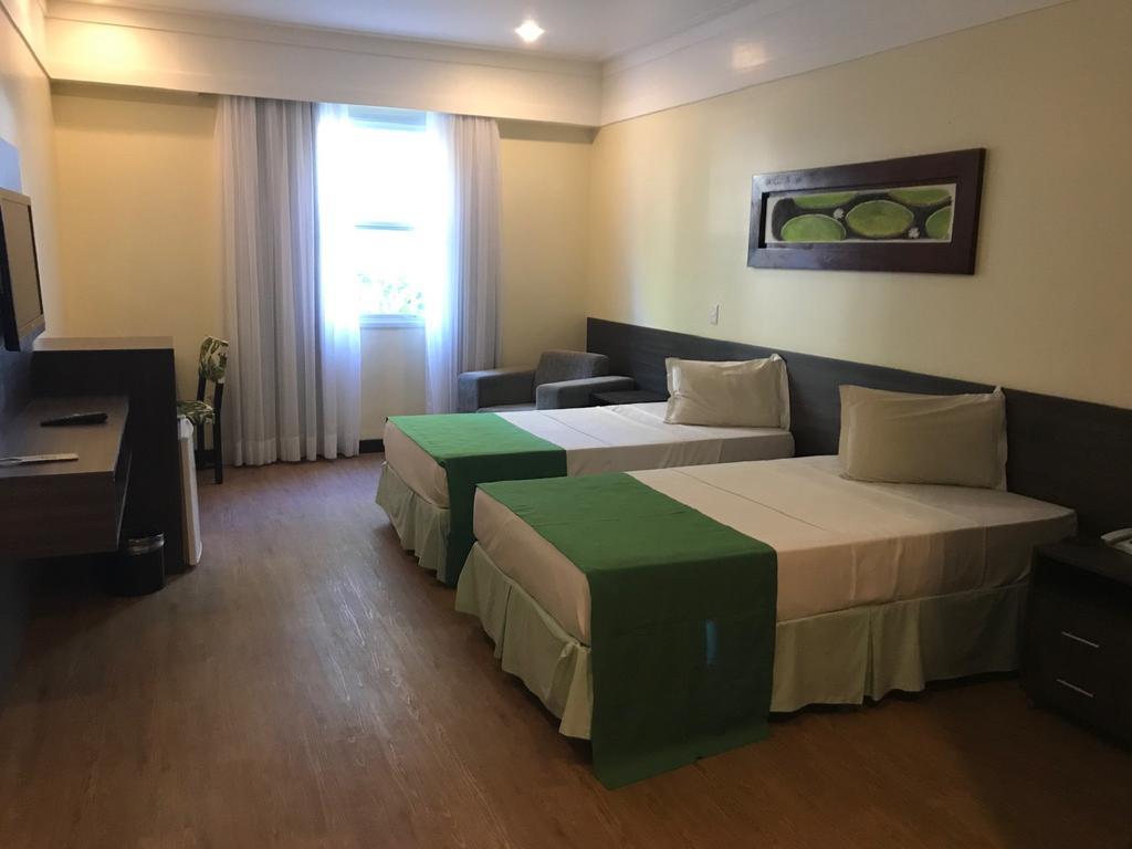 Hotel Tropical Manaus Zewnętrze zdjęcie A room at the hotel