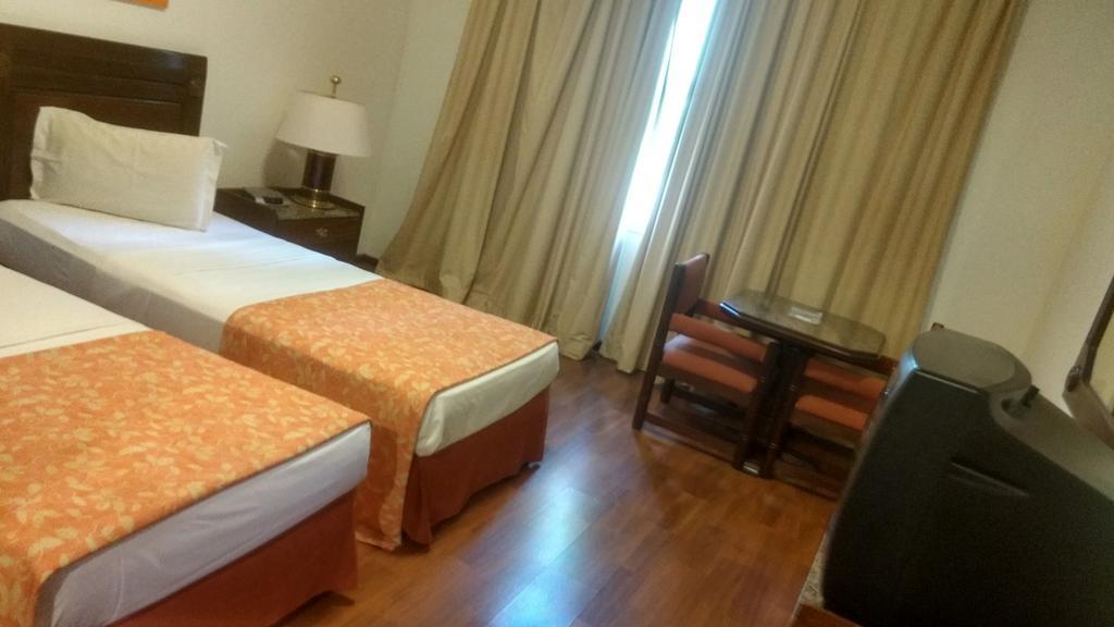 Hotel Tropical Manaus Zewnętrze zdjęcie A room at the hotel