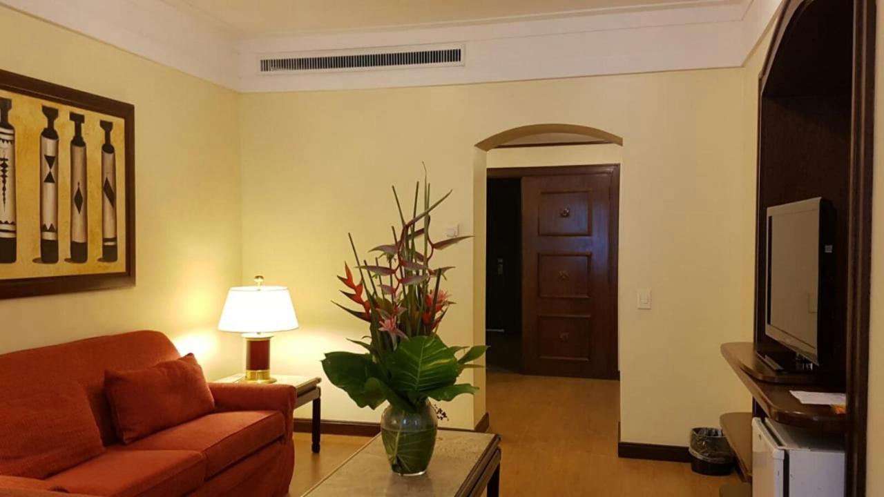 Hotel Tropical Manaus Zewnętrze zdjęcie A suite at the hotel