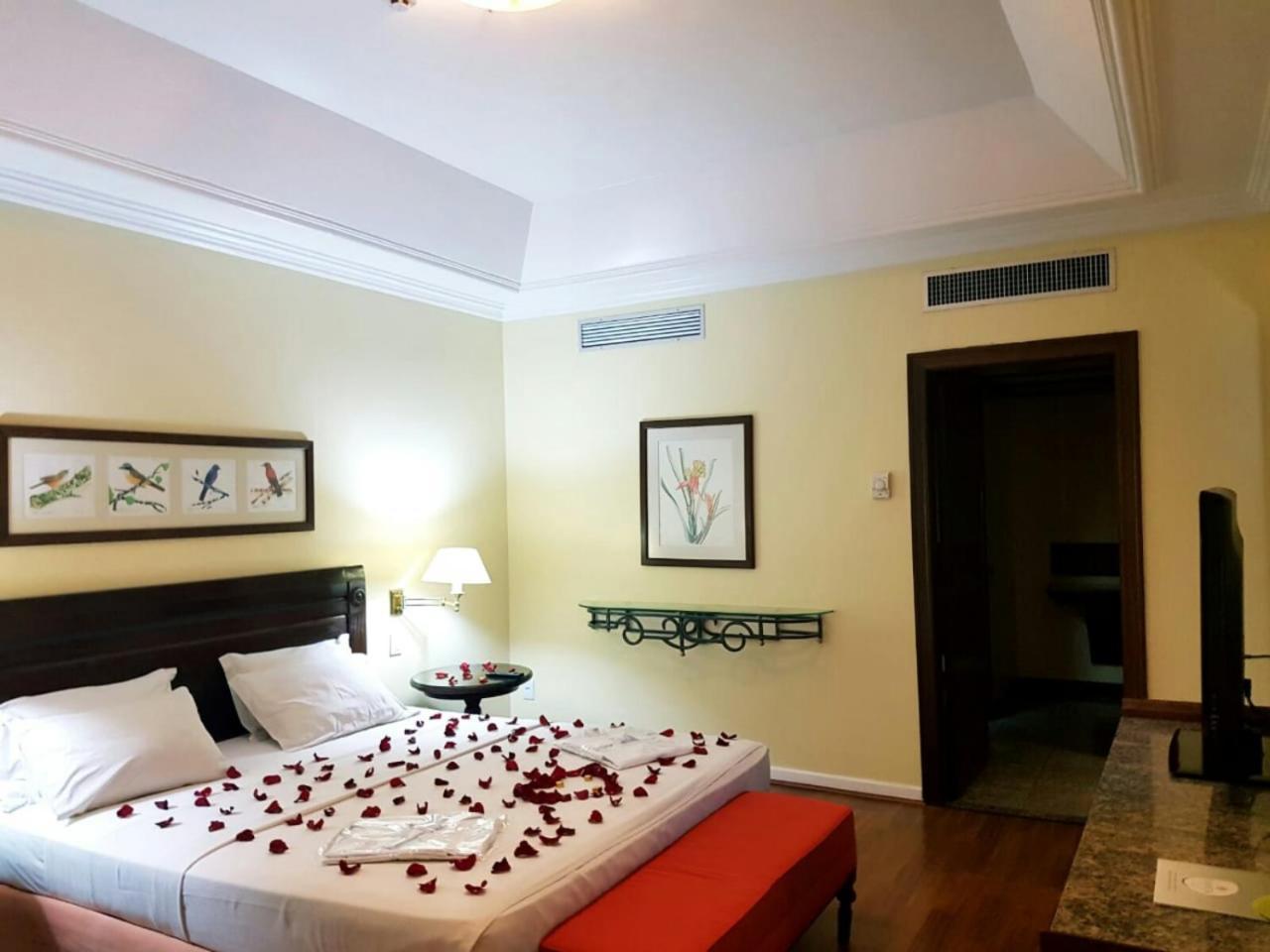 Hotel Tropical Manaus Zewnętrze zdjęcie A room at the hotel