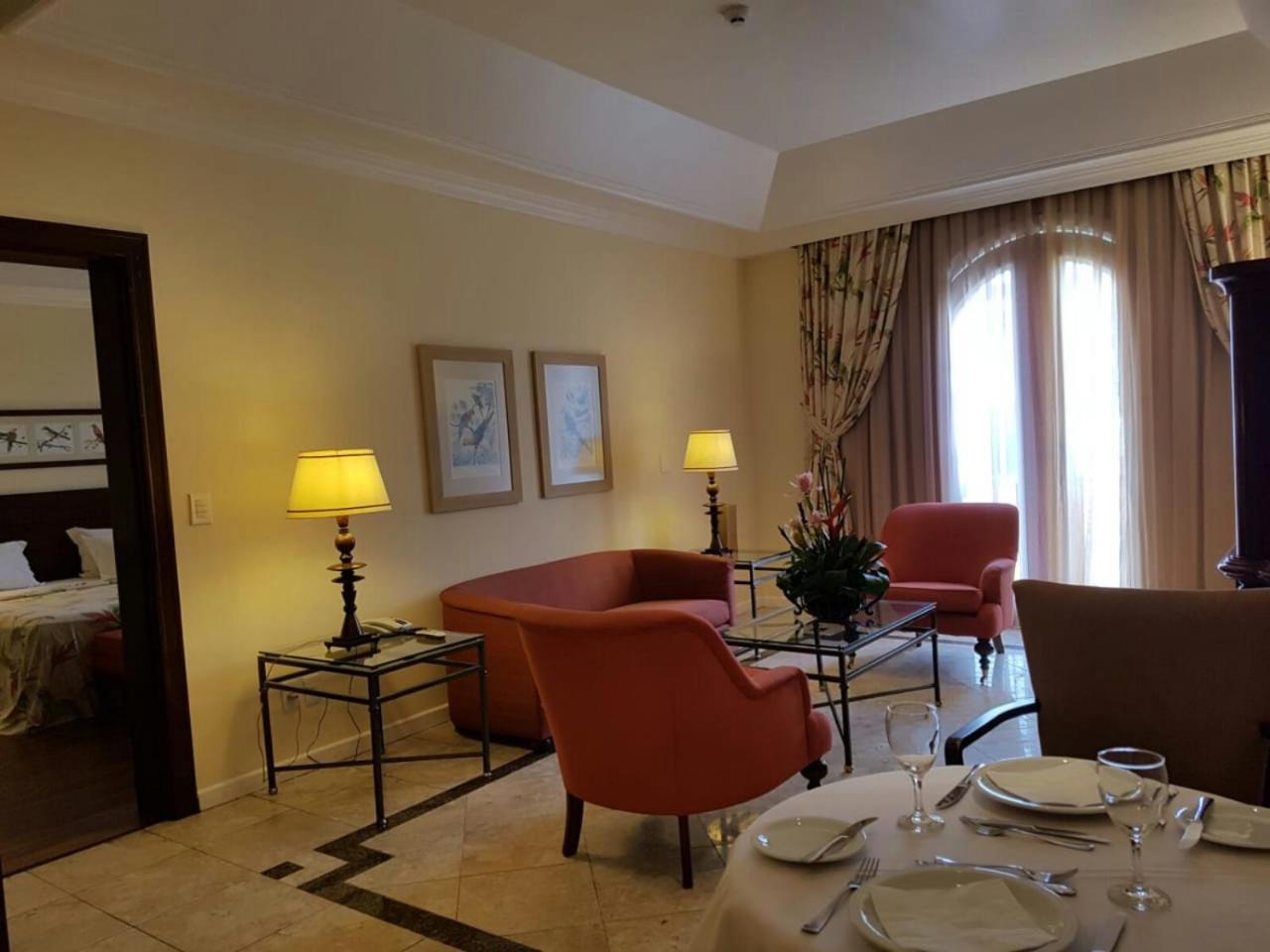 Hotel Tropical Manaus Zewnętrze zdjęcie A suite at the hotel