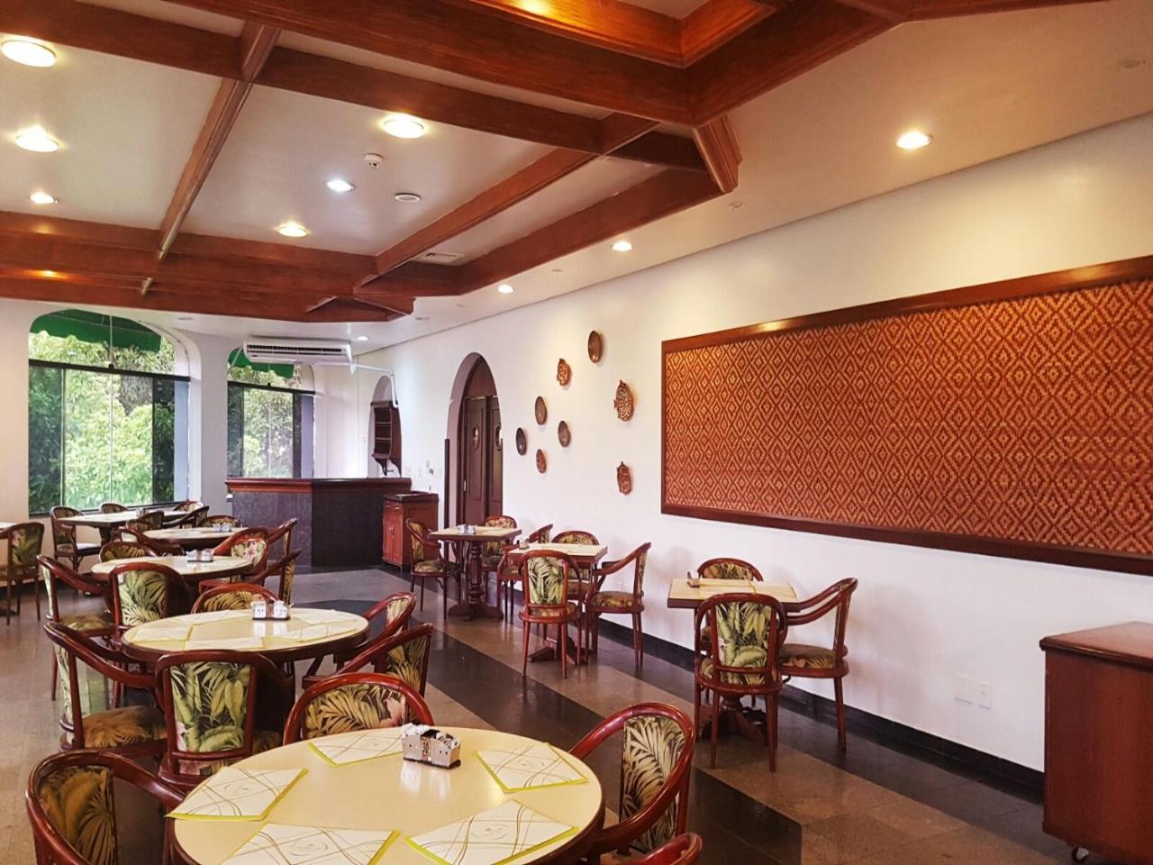 Hotel Tropical Manaus Zewnętrze zdjęcie The interior of the restaurant